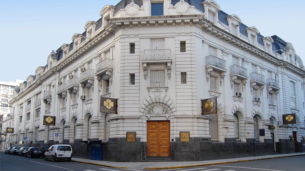 Los bancos estarán abiertos pese al feriado.