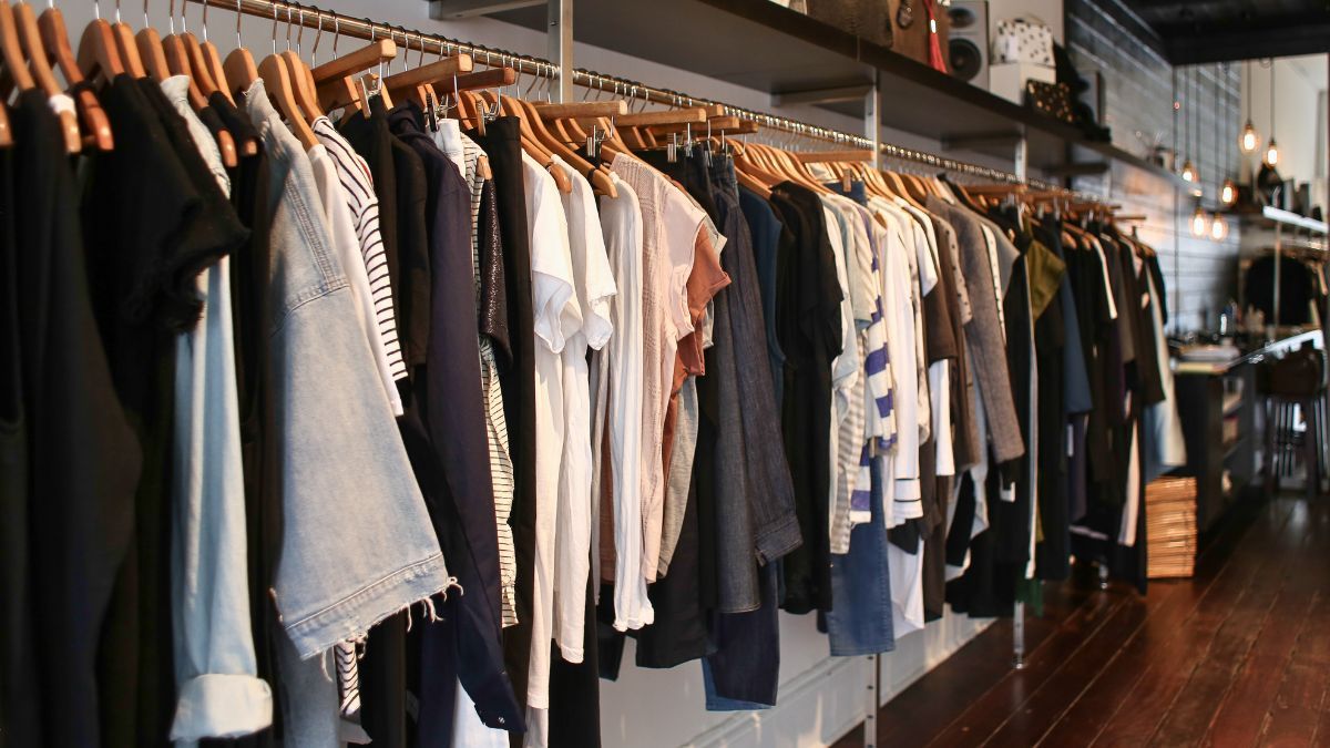 Aprovechá increíbles descuentos y facilidades de pago en una amplia gama de tiendas y servicios. Aprovechá increíbles descuentos y facilidades de pago en una amplia gama de tiendas y servicios.