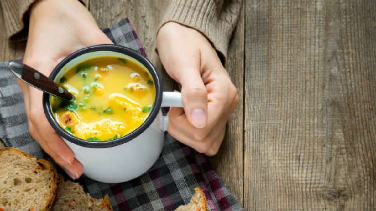 Existe la falsa creencia de que un plato invernal y sabroso debe ser obligatoriamente pesado o desbordante de calorías vacías.&nbsp;