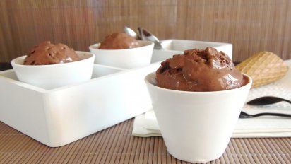 Helado keto de chocolate: la receta sin leche ni azúcar que sorprende por su cremosidad