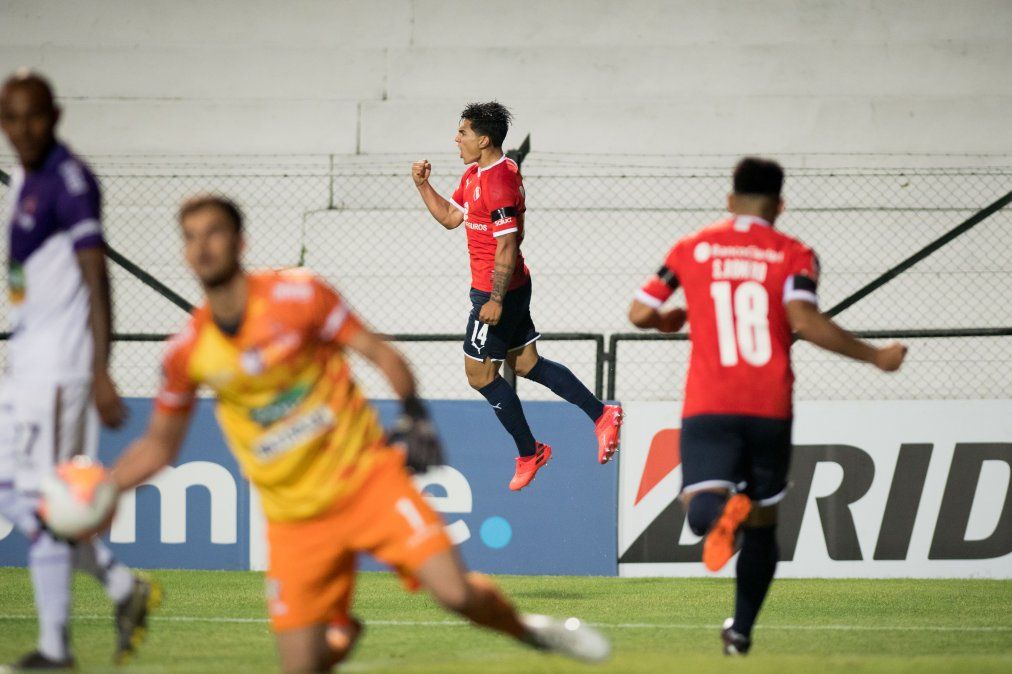Independiente goleó 4-1 en la ida y tiene casi asegurada su clasificación a cuartos de la Copa Sudamericana.