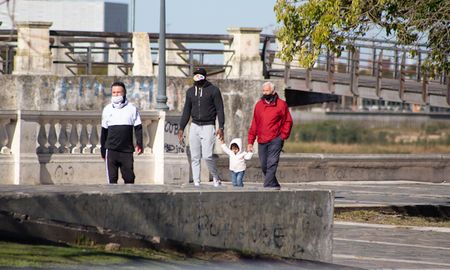 Este sábado, la ciudad de Santa Fe superó los 18.000 casos positivos de coronavirus desde el inicio de la pandemia. Este sábado, la ciudad de Santa Fe superó los 18.000 casos positivos de coronavirus desde el inicio de la pandemia.