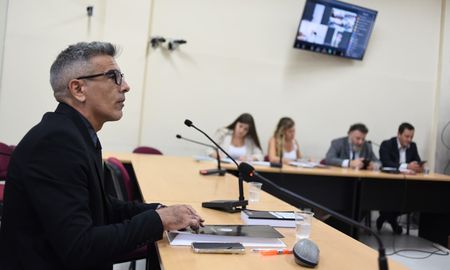 Ignacio Carbone, el abogado de Gastón Salmain, durante la audiencia celebrada en Rosario. El magistrado estuvo conectado a través de videoconferencia. Ignacio Carbone, el abogado de Gastón Salmain, durante la audiencia celebrada en Rosario. El magistrado estuvo conectado a través de videoconferencia.