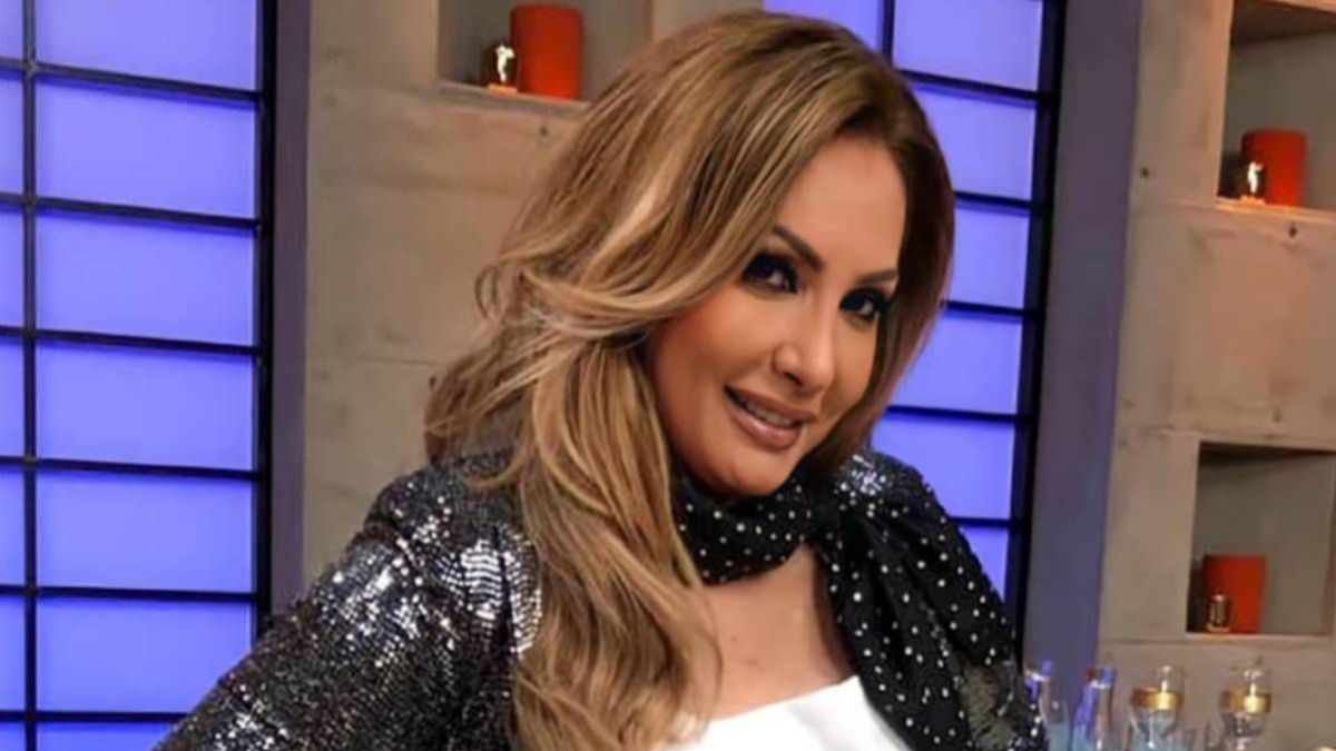 Paty Navidad reaparece y rompe en llanto tras superar el covid.