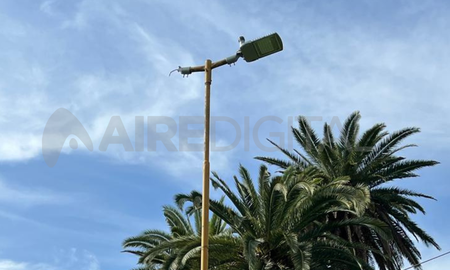 El Parque Garay, al igual que el Parque del Sur y el Parque Federal, sufrió la rotura y robo de sus equipos de iluminación. El Parque Garay, al igual que el Parque del Sur y el Parque Federal, sufrió la rotura y robo de sus equipos de iluminación.