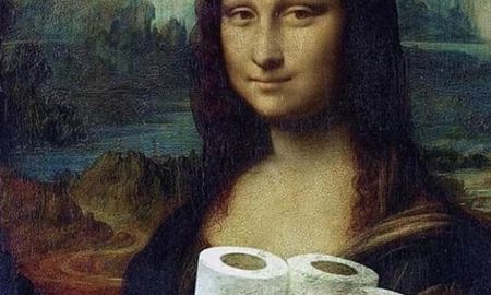 La ‘Mona Lisa’ acopiando papel higiénico, de @karencantug. / Instagram La ‘Mona Lisa’ acopiando papel higiénico, de @karencantug. / Instagram