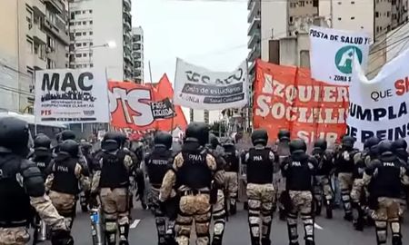 La cúpula de la CGT resolvió este miércoles concretar una marcha el lunes próximo para acompañar una presentación judicial contra la reforma laboral La cúpula de la CGT resolvió este miércoles concretar una marcha el lunes próximo para acompañar una presentación judicial contra la reforma laboral