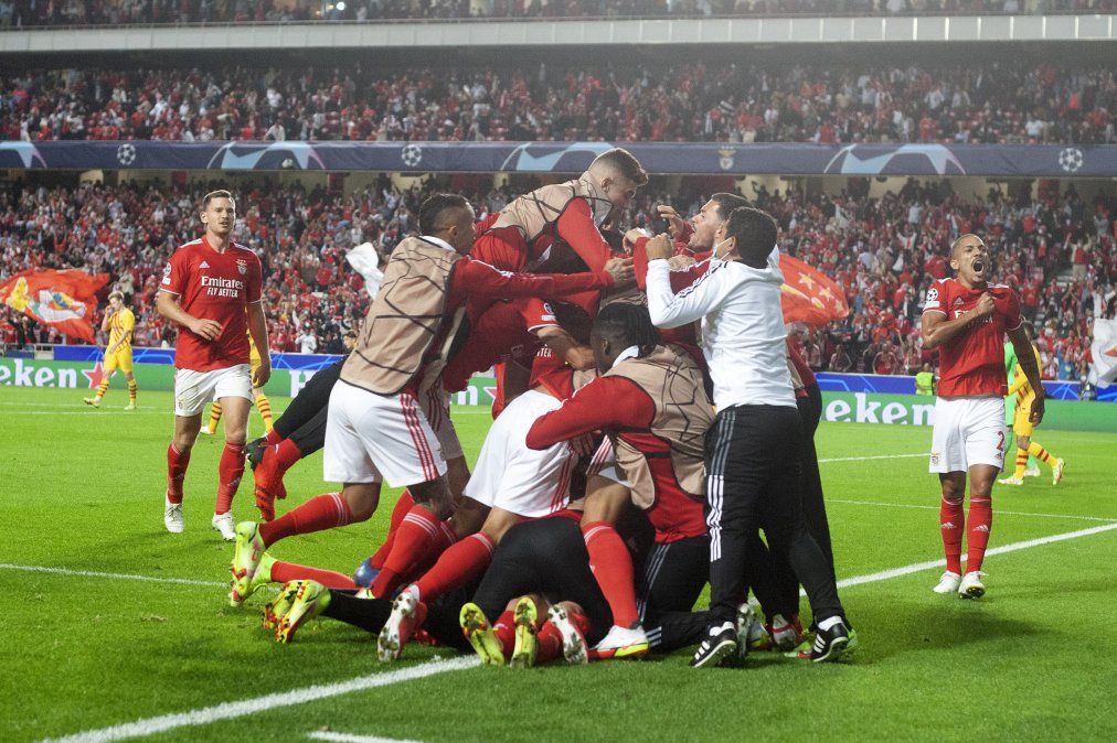 Champions League: Barcelona sufrió una dura derrota ante Benfica y complicó su clasificación