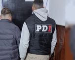 Un joven de 20 años fue detenido acusado de haber conducido el auto en el que murieron cuatro jóvenes tras un trágico accidente en Casilda. Un joven de 20 años fue detenido acusado de haber conducido el auto en el que murieron cuatro jóvenes tras un trágico accidente en Casilda.