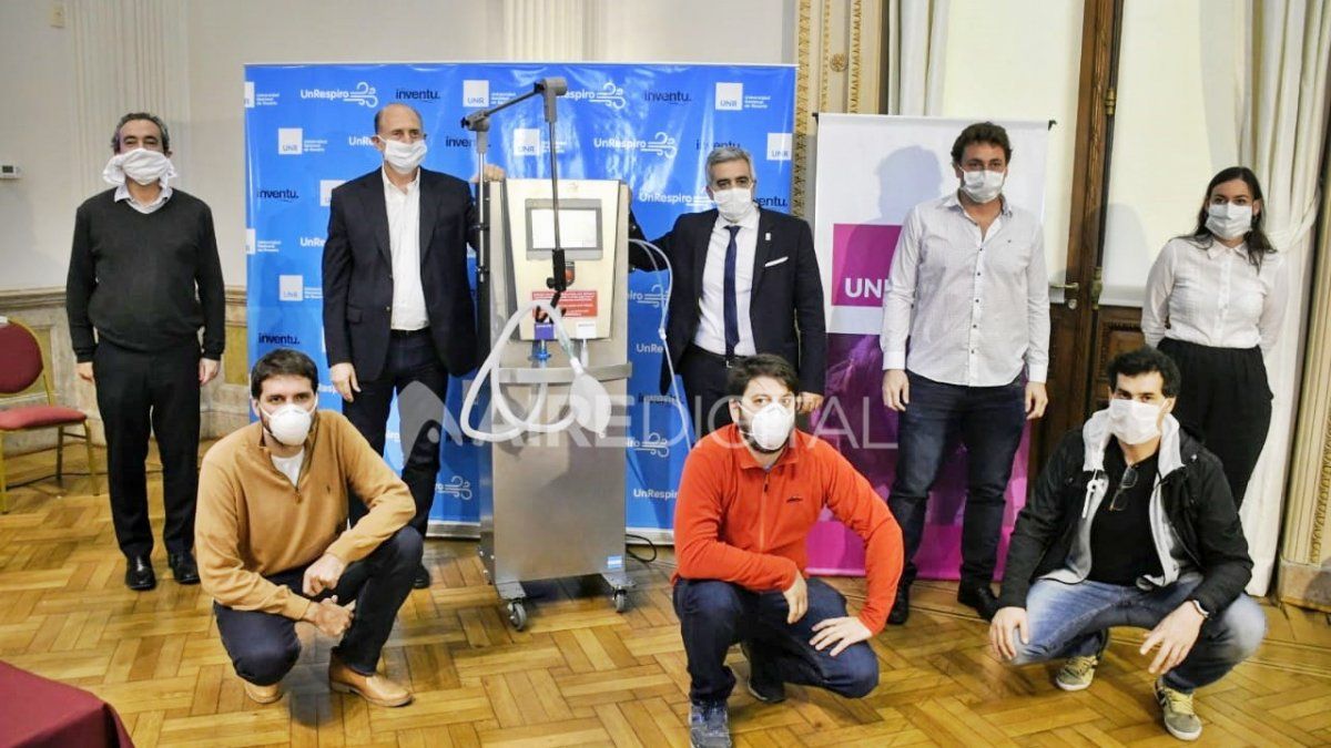 #UNRespiro: la UNR presentó un respirador que desarrollaron para tratar el coronavirus