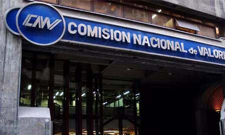El Gobierno nacional, mediante la Comisión Nacional de Valores (CNV) dispuso la ampliación, a partir de jóvenes de 13 años, para que puedan operar dentro del mercado de capitales. El Gobierno nacional, mediante la Comisión Nacional de Valores (CNV) dispuso la ampliación, a partir de jóvenes de 13 años, para que puedan operar dentro del mercado de capitales.
