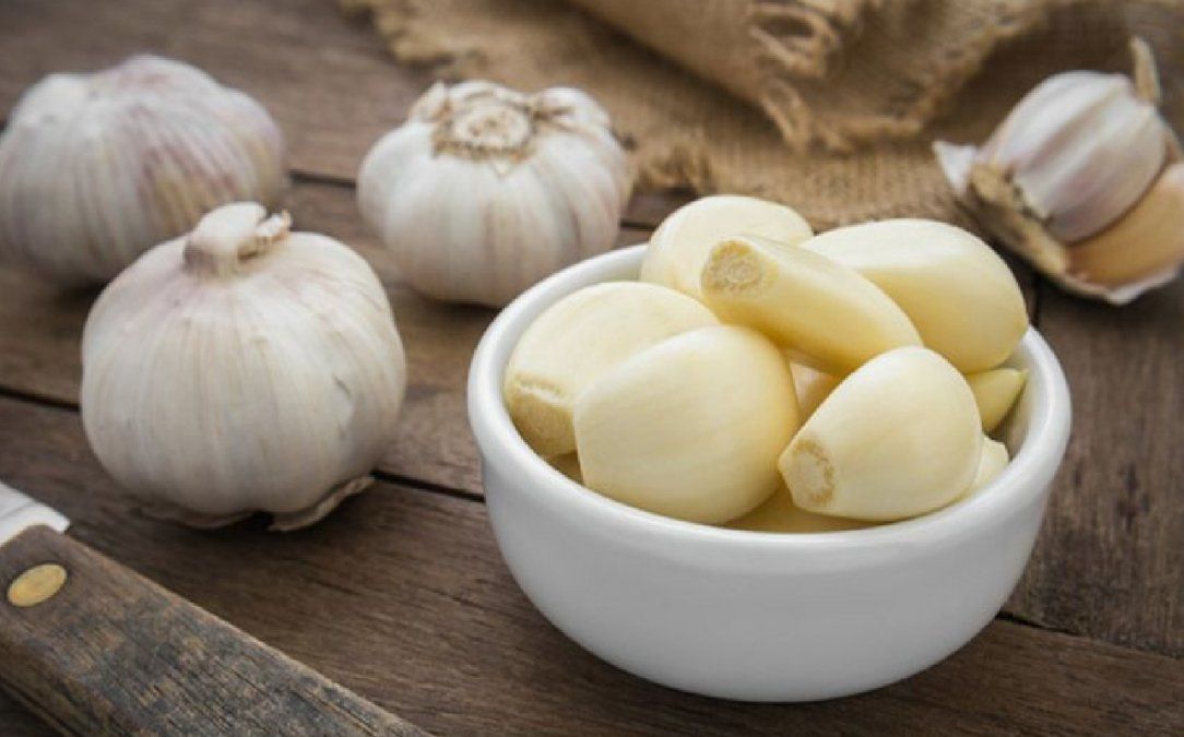 El ajo repele los mosquitos