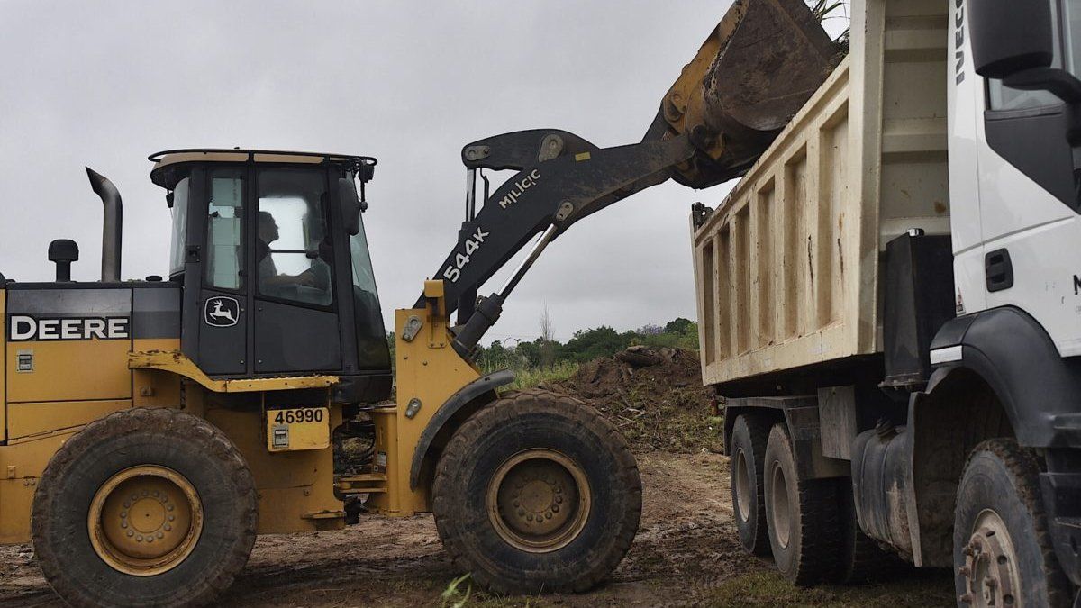 El intendente Emilio Jatón