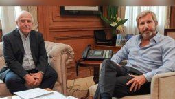 Lifschitz se reunió con Frigerio: “La propuesta a analizar son bonos y obras” Lifschitz se reunió con Frigerio: “La propuesta a analizar son bonos y obras”