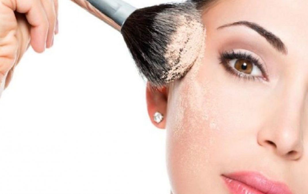 5 errores de maquillaje que te envejecen y acentúan las arrugas