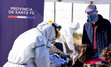 El secretario de Salud Jorge Prieto durante el despliegue del programa Detectar en Rosario. El secretario de Salud Jorge Prieto durante el despliegue del programa Detectar en Rosario.