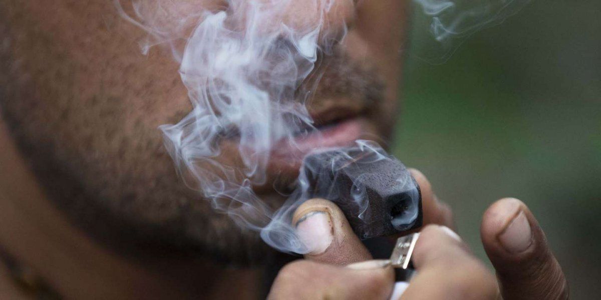 Este jueves, en la peatonal San Martín de la ciudad de Santa Fe, se llevó a cabo una colecta de firmas para exigir a los legisladores nacionales la modificación de la ley 23737. Este jueves, en la peatonal San Martín de la ciudad de Santa Fe, se llevó a cabo una colecta de firmas para exigir a los legisladores nacionales la modificación de la ley 23737.