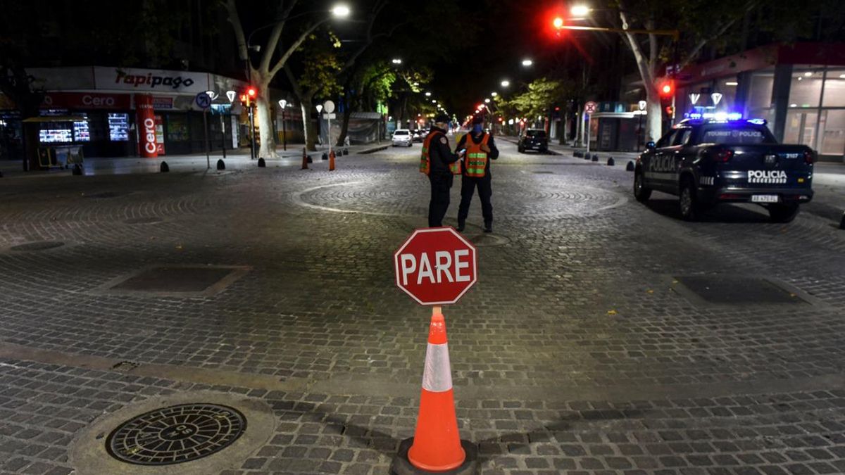Los controles nocturnos que se realizan por las noches en Capital Federal.