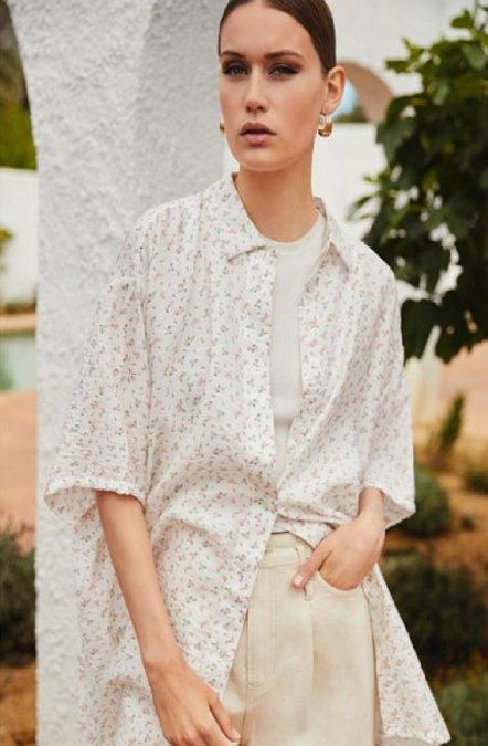 Las camisas oversize de Lefties que son perfectas para elevar tus looks casual