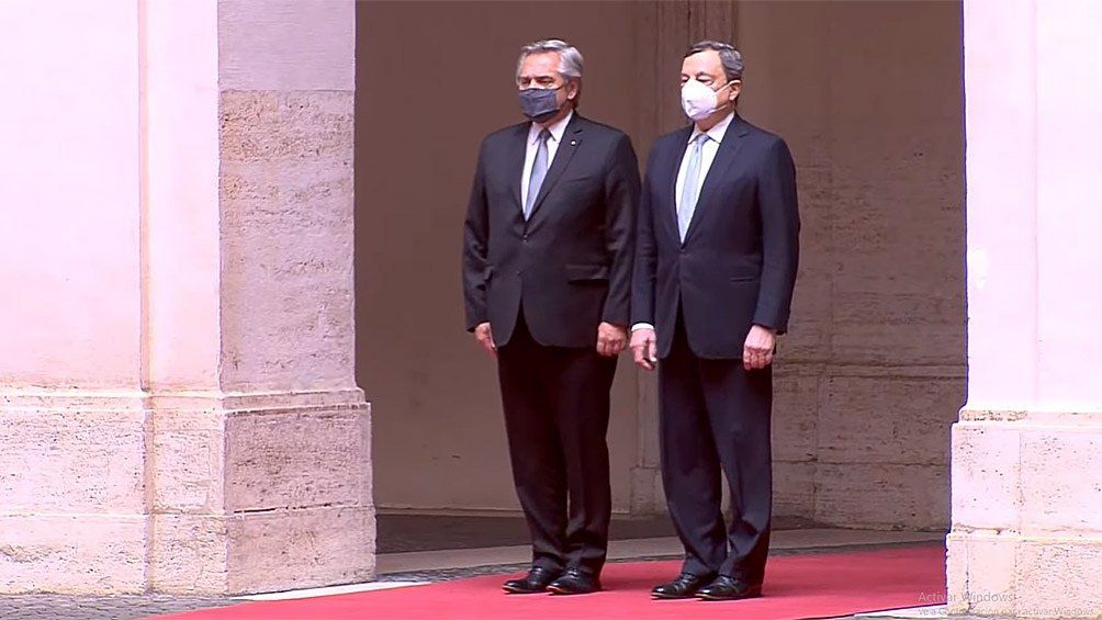 Alberto Fernández está en Italia.