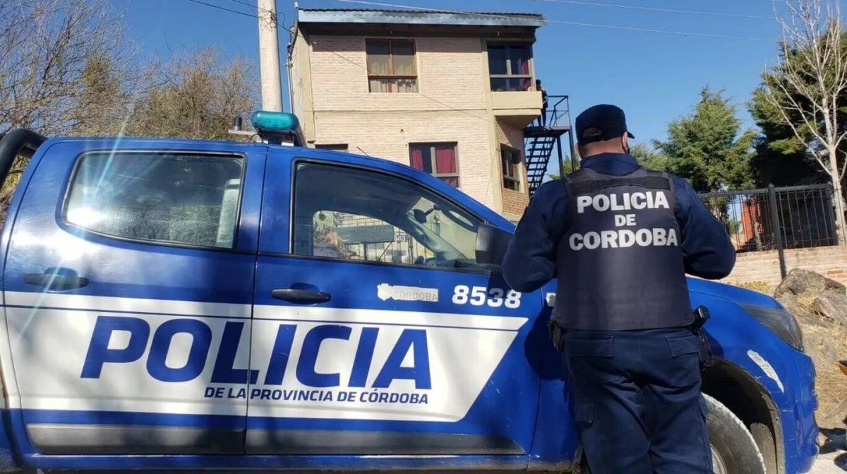 Asesinato en Córdoba: un joven fue baleado frente a su novia e investigan si fue un ajuste de cuentas