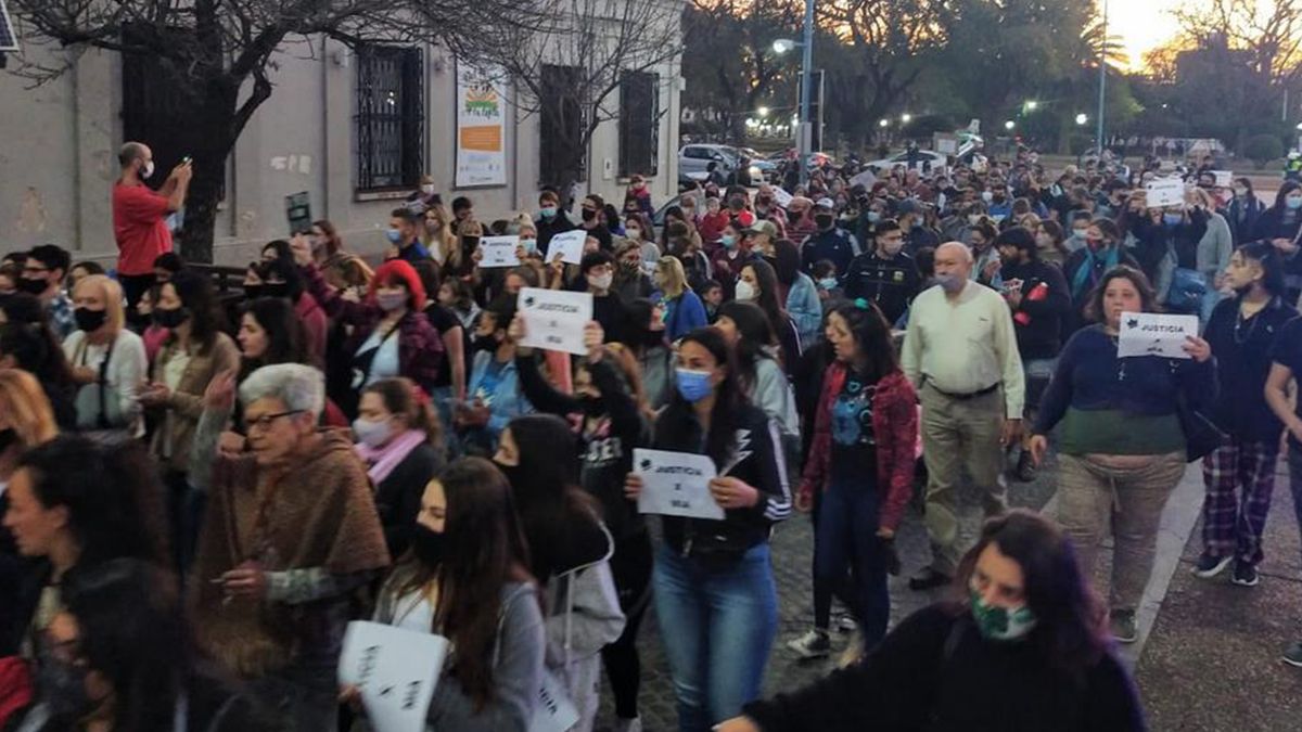 Una masiva movilización en reclamo de justicia se realizó por las calles de Rafaela