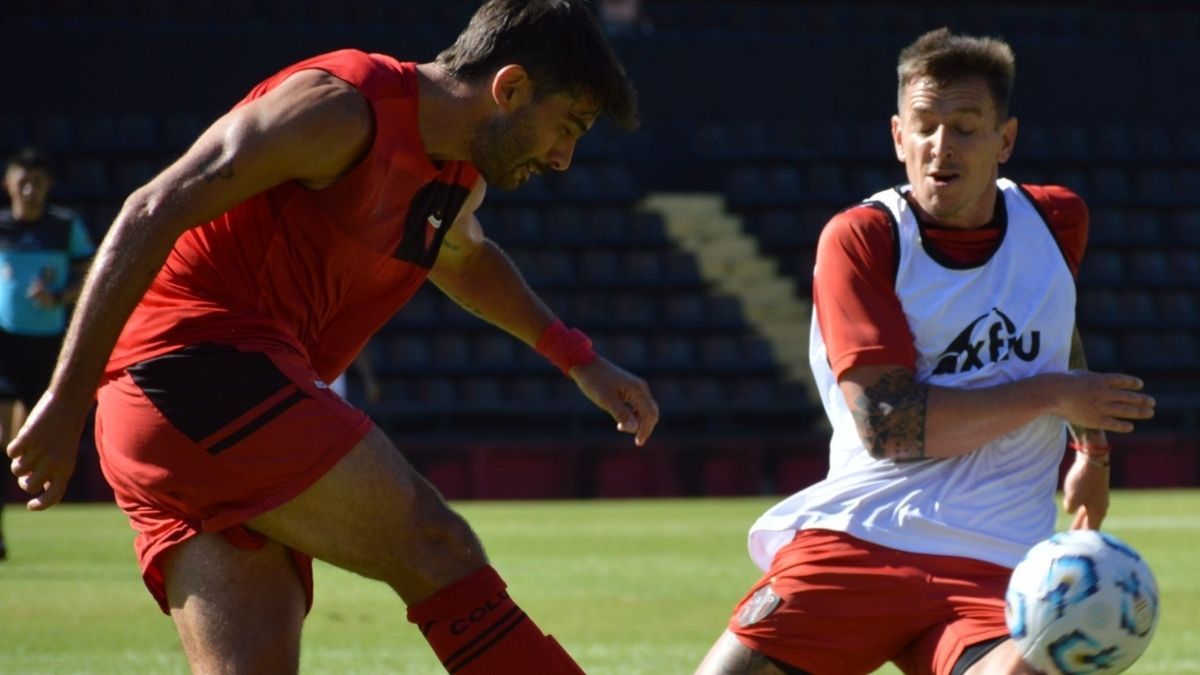 Colón enfrenta a Racing en su estreno en la Serie Río de la Plata: equipos, hora y qué canal lo pasa en vivo.