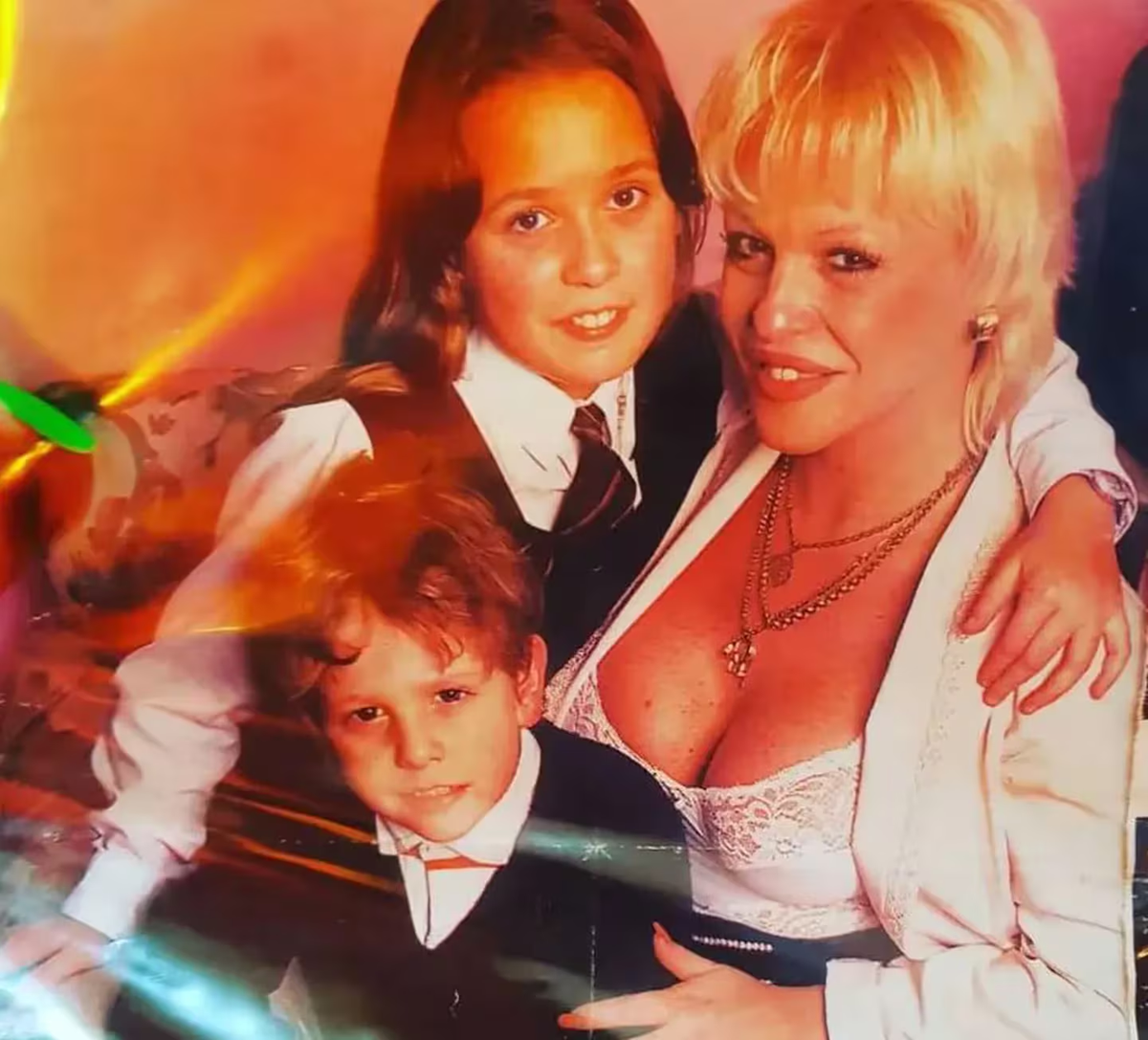 Silvia Süller contó que hace años que está distanciada de sus dos hijos y que no los ve seguido. Silvia Süller contó que hace años que está distanciada de sus dos hijos y que no los ve seguido.