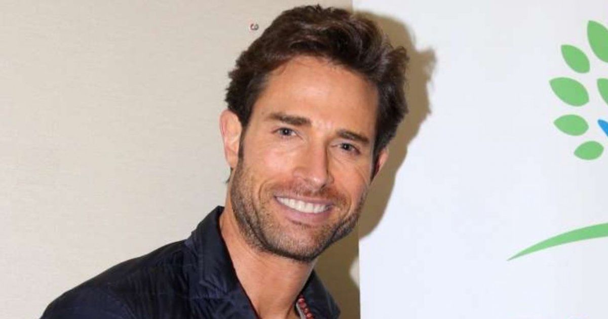 El actor Sebastián Rulli se mostró completamente desnudo en las redes: ¡bombón asesino!