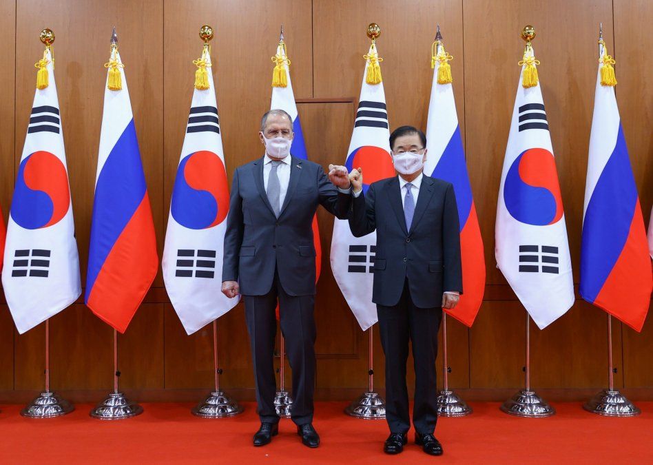 Ambas naciones instan a detener la escalada armamentística.