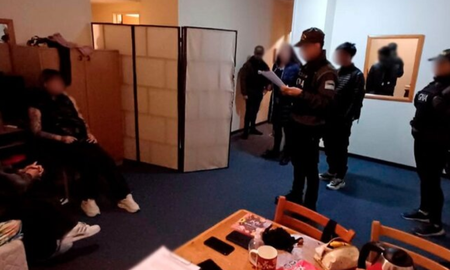Gendarmería rescató a 10 víctimas de trata de personas en Quilmes.