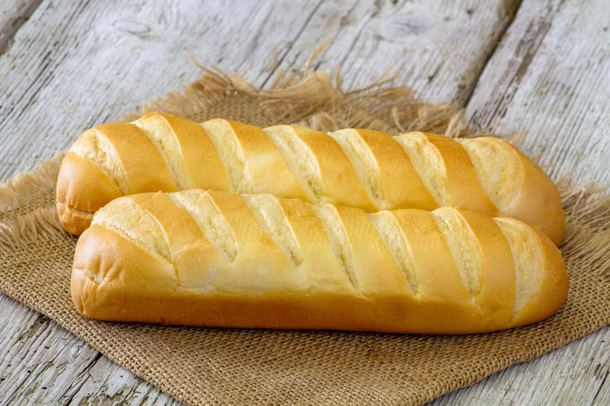 La licuadora agiliza la preparación de la masa y consigue un pan liviano, esponjoso y muy sabroso. La licuadora agiliza la preparación de la masa y consigue un pan liviano, esponjoso y muy sabroso. 