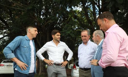 El gobernador Pullaro confirmó que el miércoles inician los trabajos en la Ruta 5 para mejorar la conexión entre Santa Fe, Recreo y Monte Vera. El gobernador Pullaro confirmó que el miércoles inician los trabajos en la Ruta 5 para mejorar la conexión entre Santa Fe, Recreo y Monte Vera.