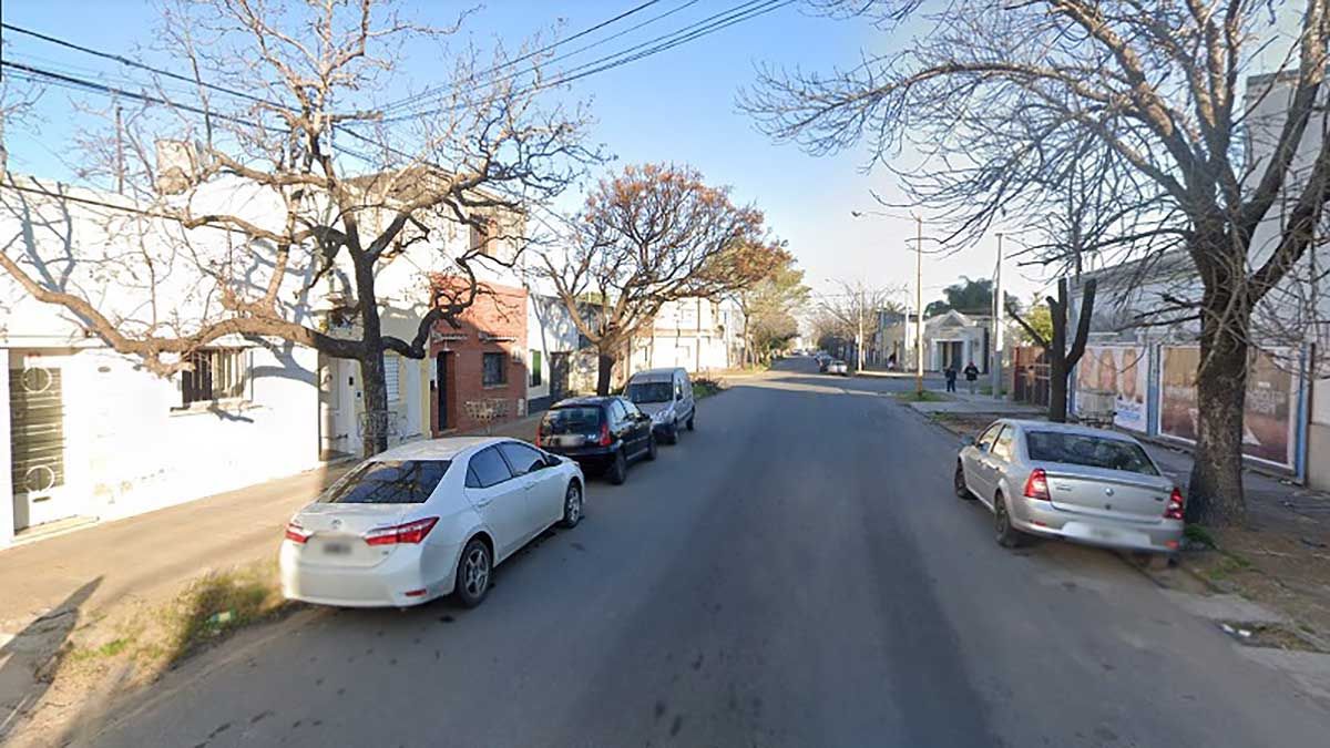 Una pelea entre vecinas se puso brava este domingo en barrio Sur.
