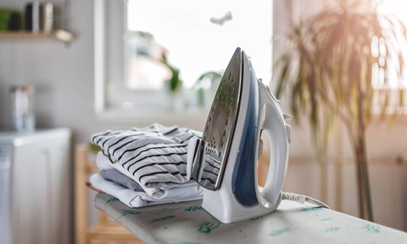 El truco más efectivo para limpiar la plancha de ropa y dejarla como nueva El truco más efectivo para limpiar la plancha de ropa y dejarla como nueva