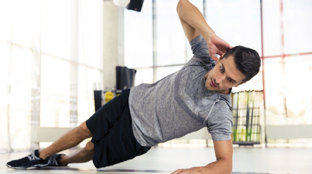 Además de ciertas rutinas de ejercicios, una alimentación saludable es de vital importante para nuestra salud.