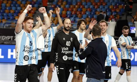 Argentina comenzó firme la segunda ronda del Mundial de Handball. Sueña con la clasificación a cuartos de final. Argentina comenzó firme la segunda ronda del Mundial de Handball. Sueña con la clasificación a cuartos de final.