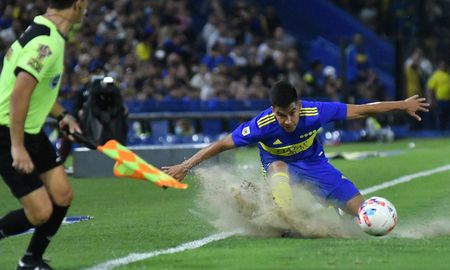 boca juniors: preocupa el estado del campo de la bombonera y ante rosario central jugara en velez boca juniors: preocupa el estado del campo de la bombonera y ante rosario central jugara en velez