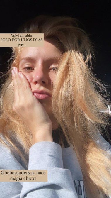 Laurita Fernández compartió su cambio de look en las redes. 