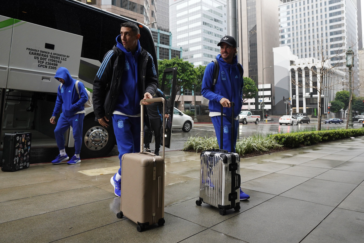 Ángel Di María y Rodrigo De Paul en Los Ángeles. Foto: @Argentina. Ángel Di María y Rodrigo De Paul en Los Ángeles. Foto: @Argentina.