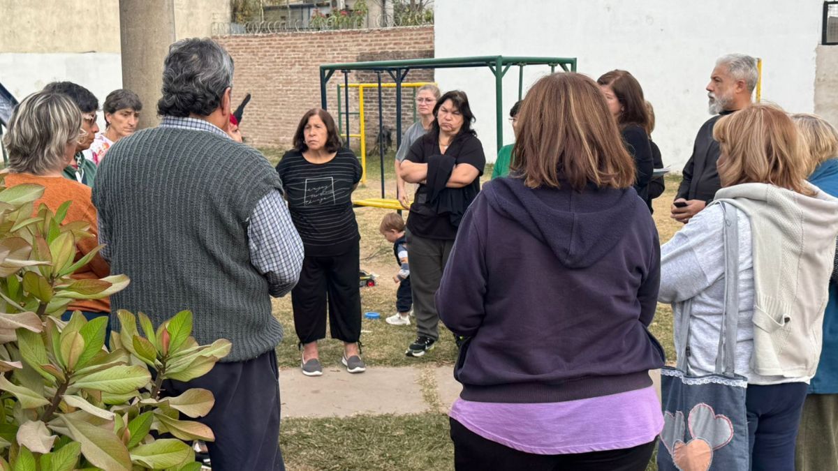 Los vecinos expresaron su preocupación por los hechos delictivos, la falta de controles y los problemas urbanos que afectan la zona.