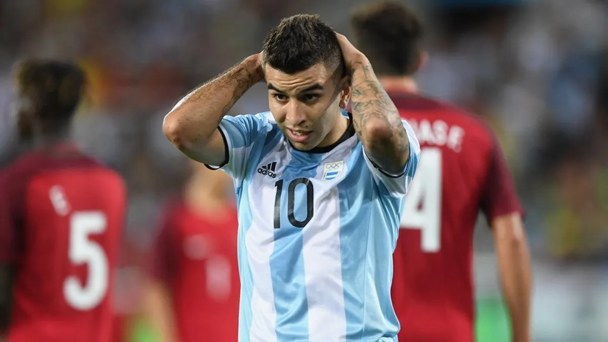 Ángel Correa usará la camiseta número 10 ante las ausencias de Messi y Dybala. Ángel Correa usará la camiseta número 10 ante las ausencias de Messi y Dybala.