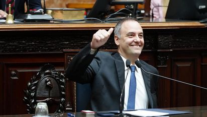 Manuel Adorni dijo que la causa sobre los departamentos 
