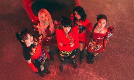 El grupo femenino de Kpop, (G)I-DLE, lanzó su primer álbum completo, I Never Die, después de un año de espera. El grupo femenino de Kpop, (G)I-DLE, lanzó su primer álbum completo, I Never Die, después de un año de espera.