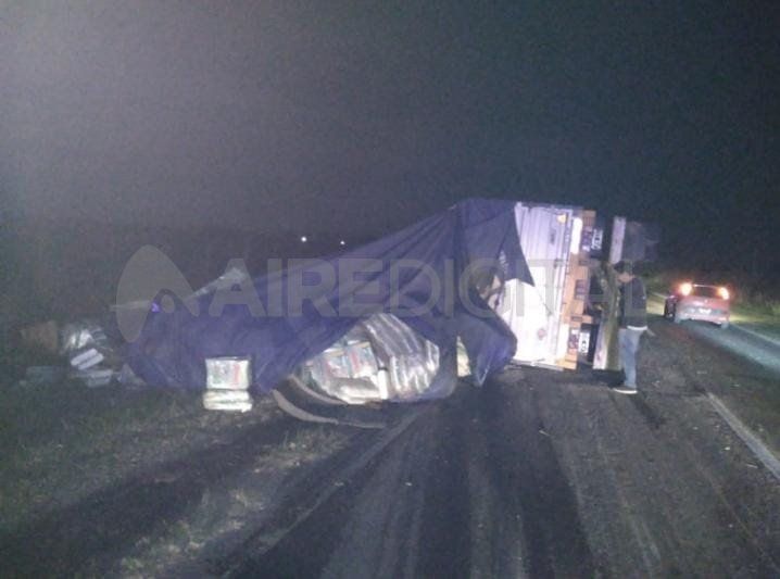 El accidente se produjo en la mano al norte a la altura del kilómetro 512 de la ruta Nacional N° 11.