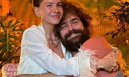 Peter Lanzani expresó que le gustaría volver a trabajar con la China Suárez. Peter Lanzani expresó que le gustaría volver a trabajar con la China Suárez.