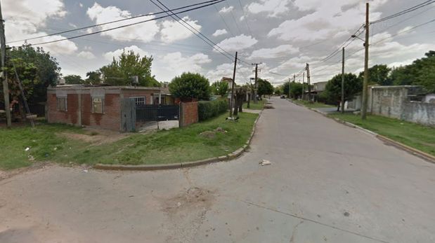 Una mujer de 43 años fue encontrada muerta junto a su cama en una vivienda de Moreno.