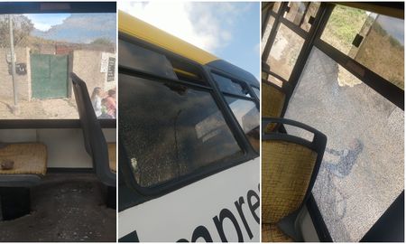 El ataque ocurrió este sábado a la tarde en calle Lamadrid cerca del Puente Negro y una pasajera resultó herida. El ataque ocurrió este sábado a la tarde en calle Lamadrid cerca del Puente Negro y una pasajera resultó herida.
