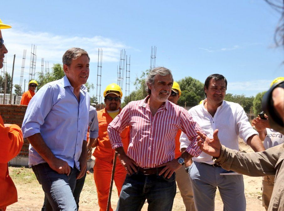 La provincia construye 102 viviendas en barrio Acería