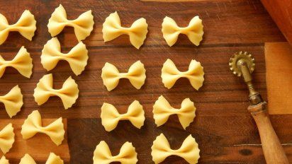 Cómo hacer fideos moñitos caseros para los mas pequeños de casa